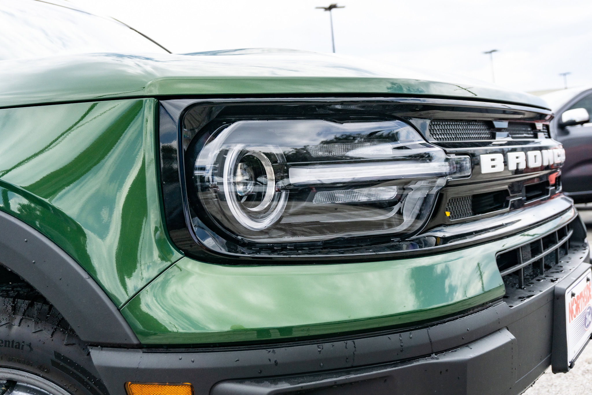 2024 Ford Bronco Sport Outer Banks photo 3