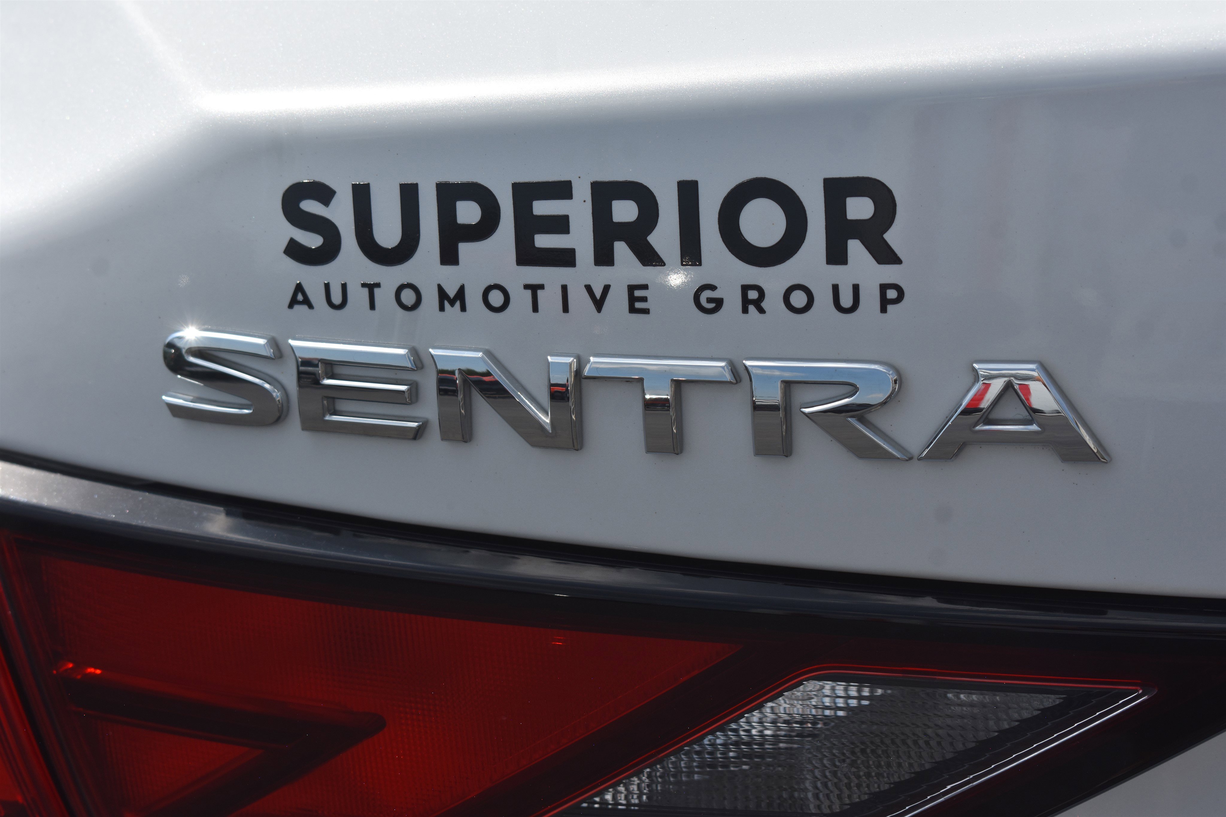 2021 Nissan Sentra SV photo 3