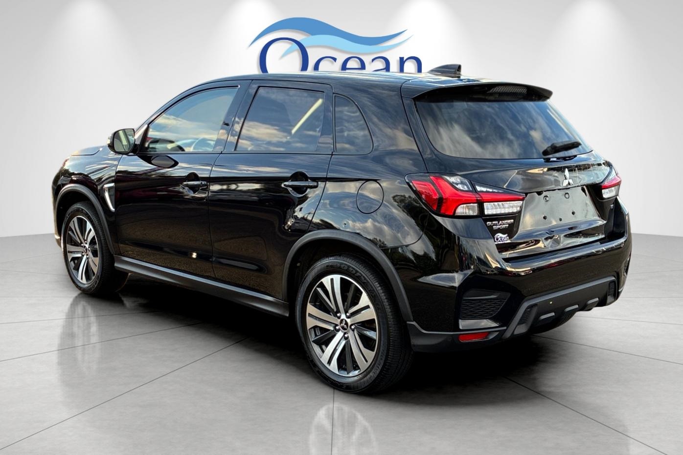 2022 Mitsubishi Outlander Sport SE photo 4