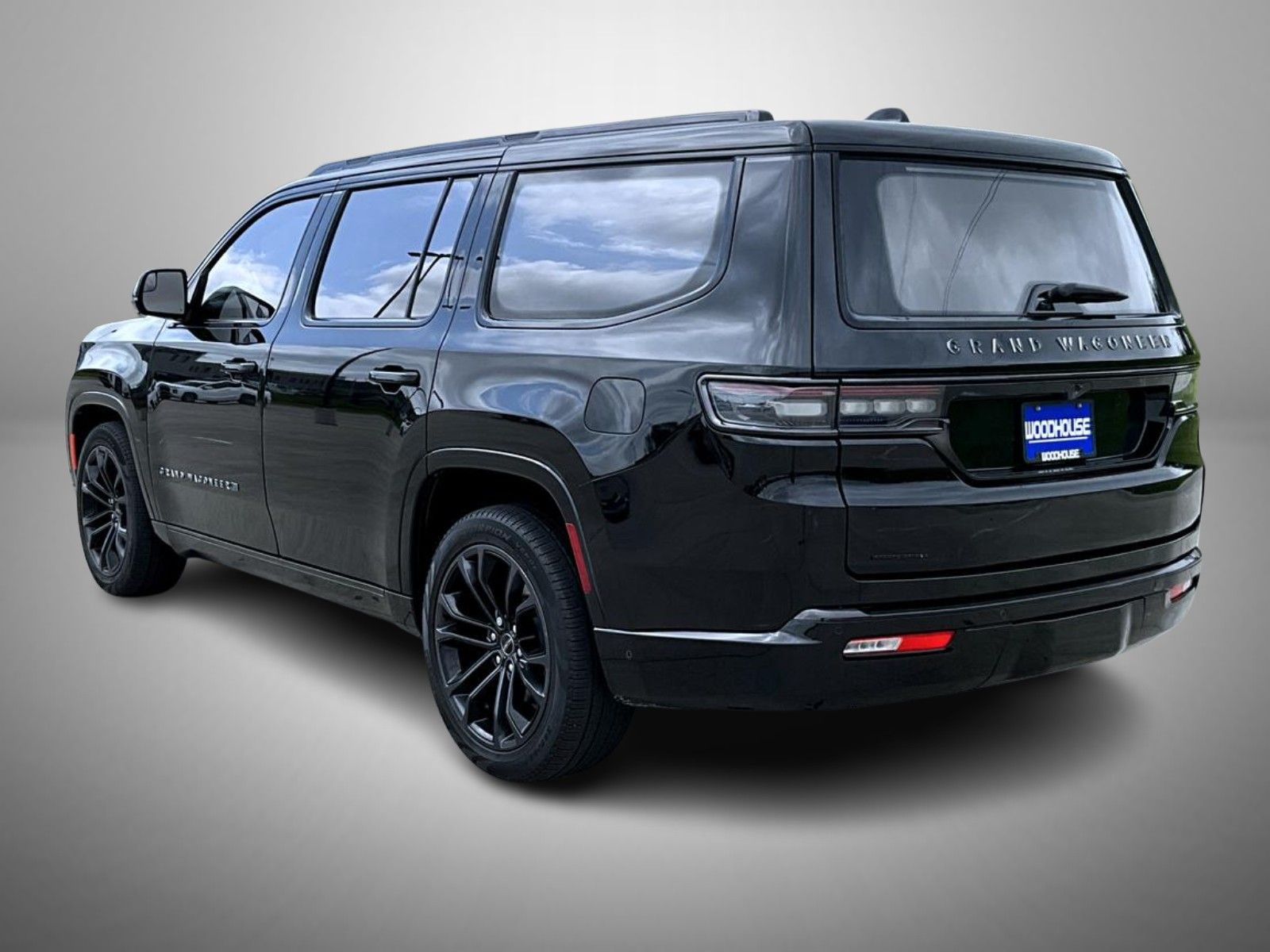 2023 Jeep Grand Wagoneer III Obsidian photo 7