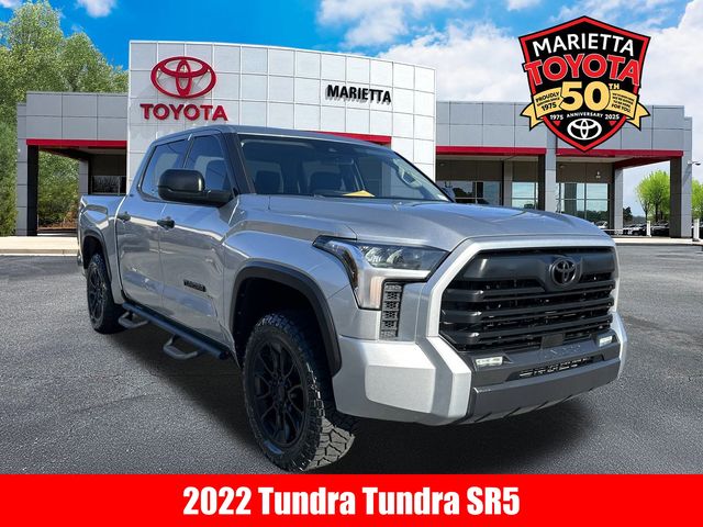 2022 Toyota Tundra SR5's photo