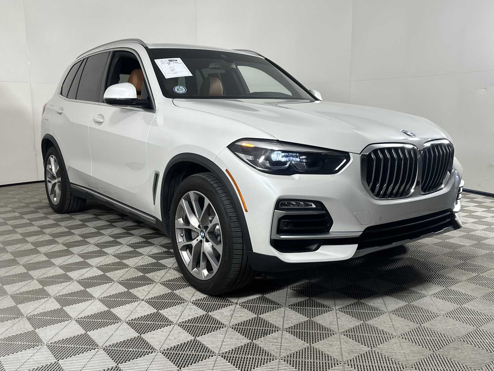 2019 BMW X5 40i's photo