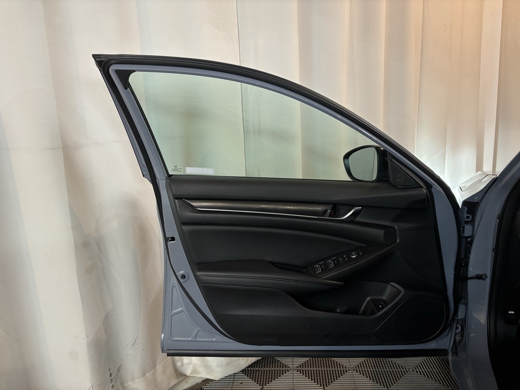 2022 Honda Accord Sport SE photo 18