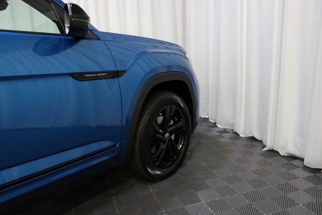 2025 Volkswagen Atlas Cross Sport SEL R-Line photo 25