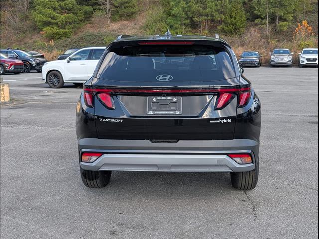 2026 Hyundai Tucson Hybrid SEL photo 4