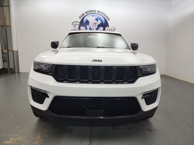 2023 Jeep Grand Cherokee Limited photo 4