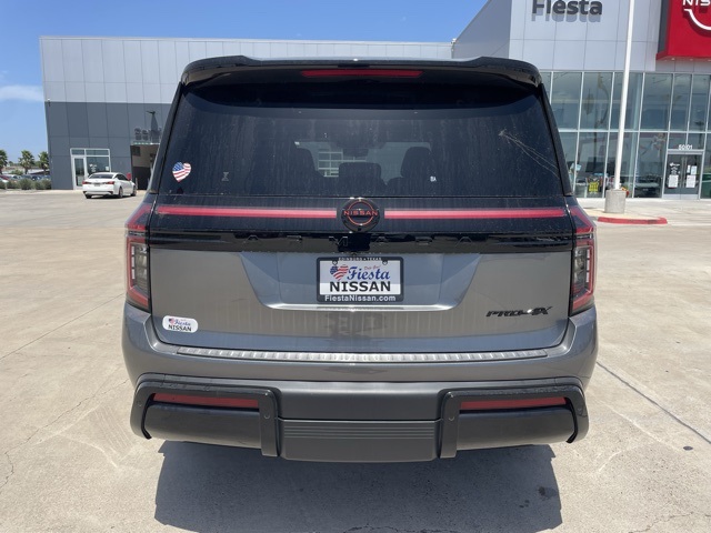 2025 Nissan Armada photo 3