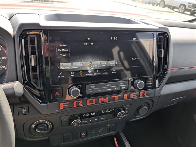 2025 Nissan Frontier PRO-4X photo 21