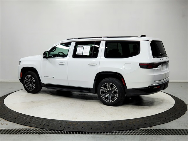 2024 Jeep Wagoneer Series II photo 3