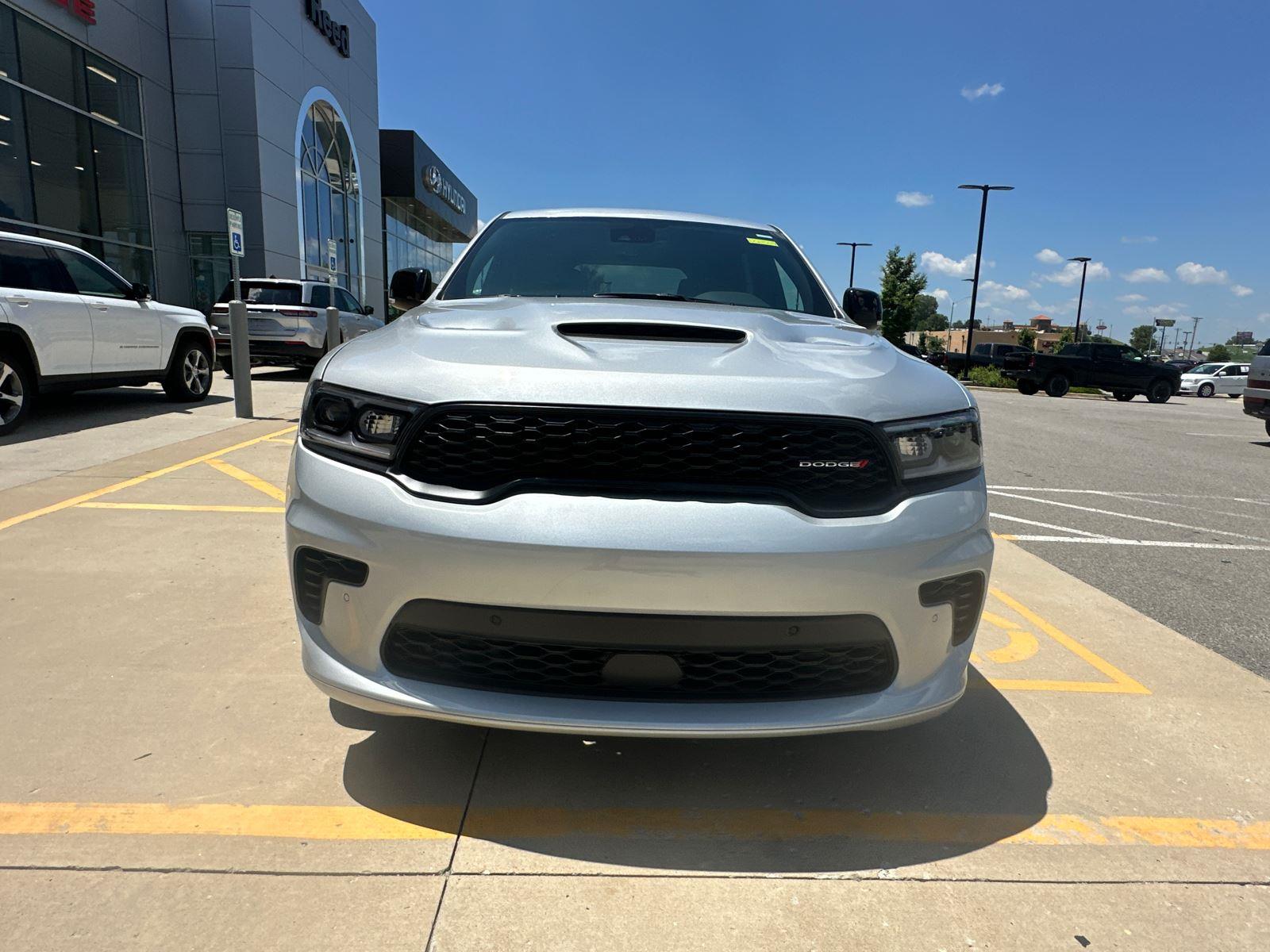 2025 Dodge Durango R/T Plus photo 7
