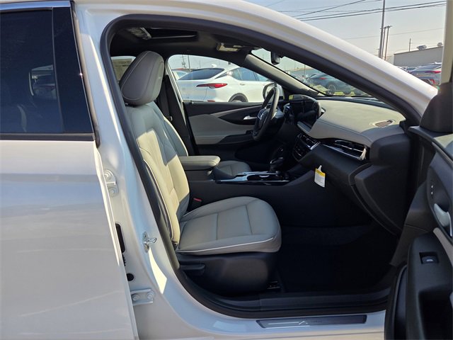 2025 Buick Envista Avenir photo 35