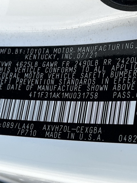 2021 Toyota Camry XLE photo 21