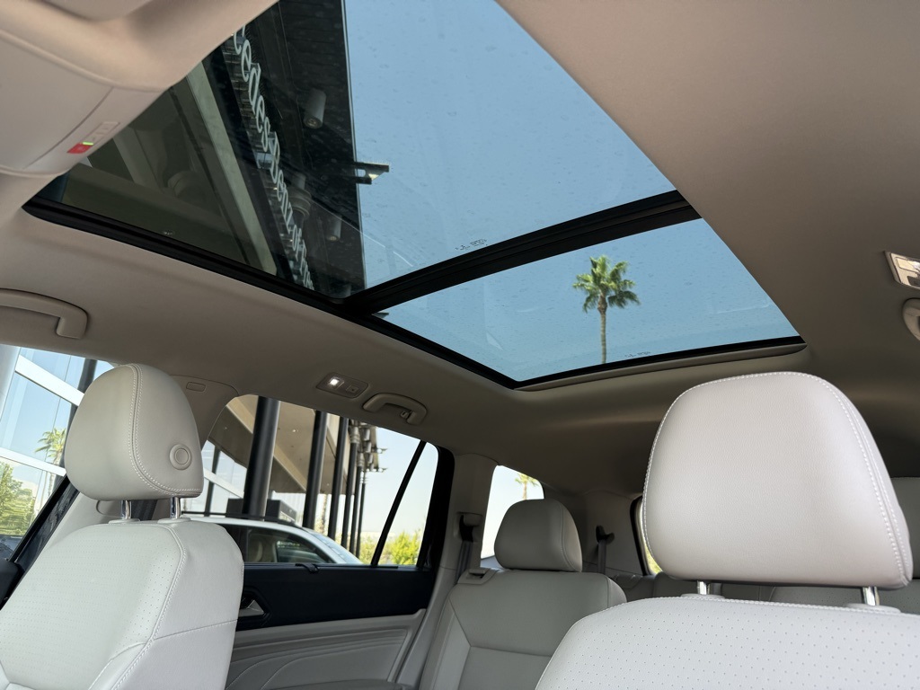 2022 Volkswagen Atlas V6 SE Technology photo 6