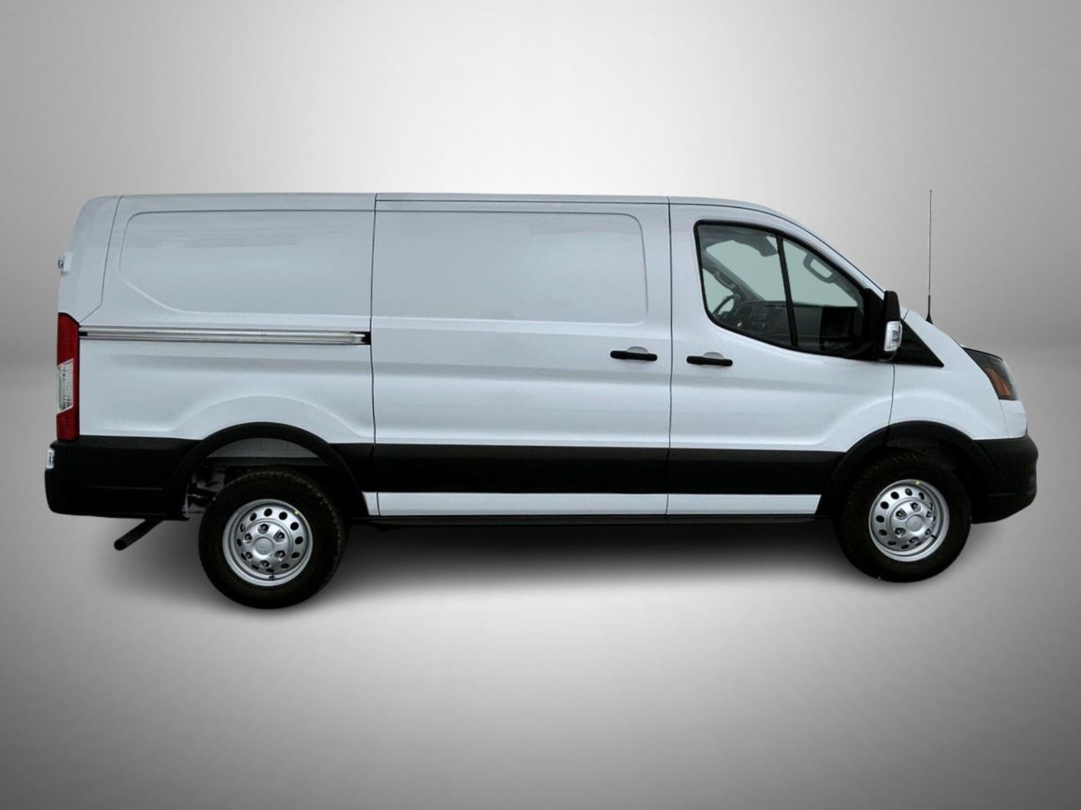 2025 Ford Transit photo 3