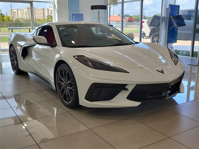 2023 Chevrolet Corvette 2LT's photo