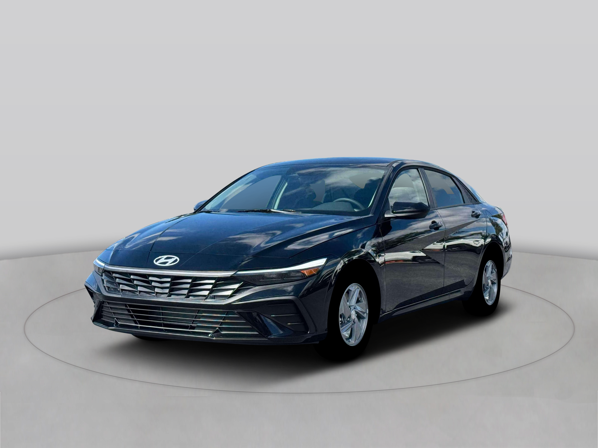 2026 Hyundai Elantra SE's photo