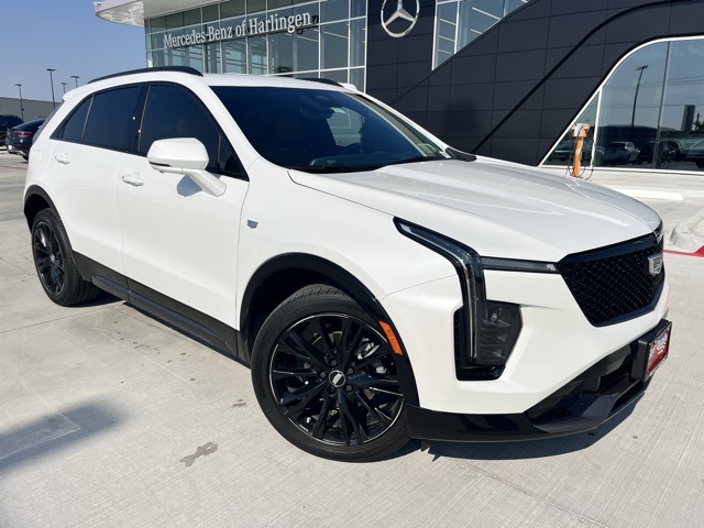 2025 Cadillac XT4 Sport's photo