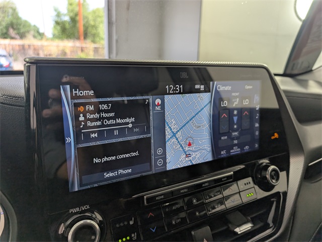 2022 Toyota Highlander Platinum photo 28