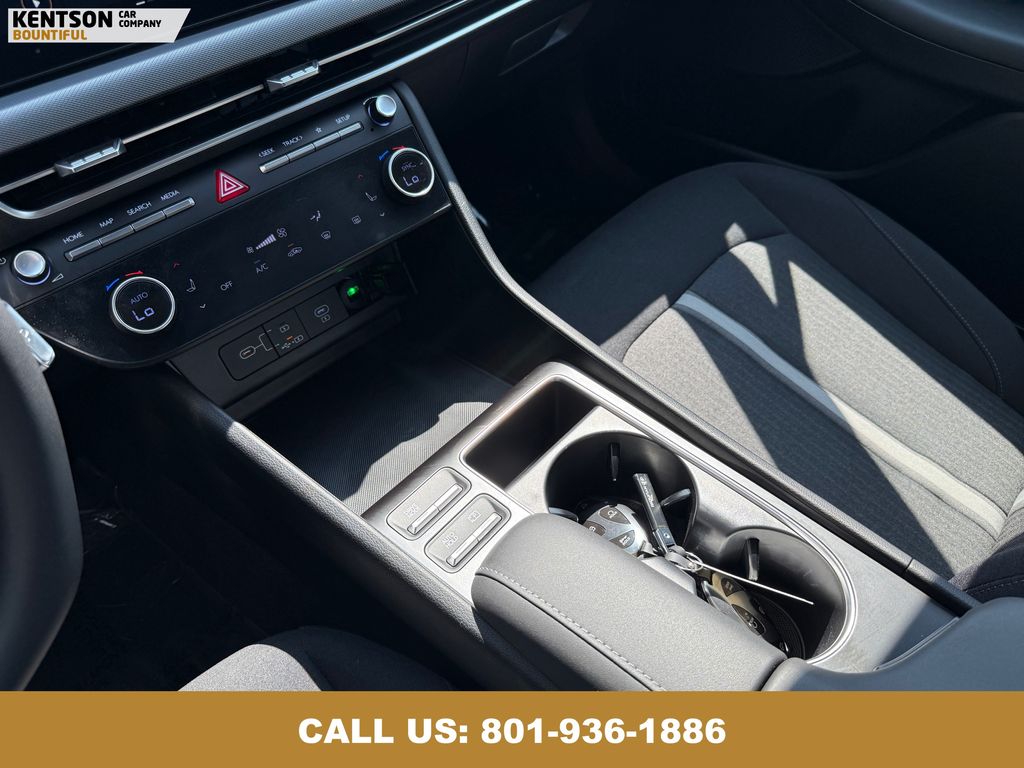 2024 Hyundai Sonata SEL photo 24