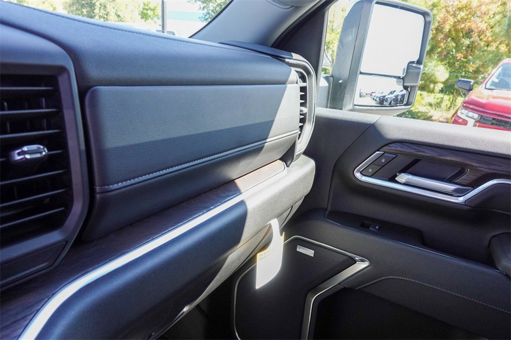 2026 Gmc Sierra 2500 HD SLT photo 25