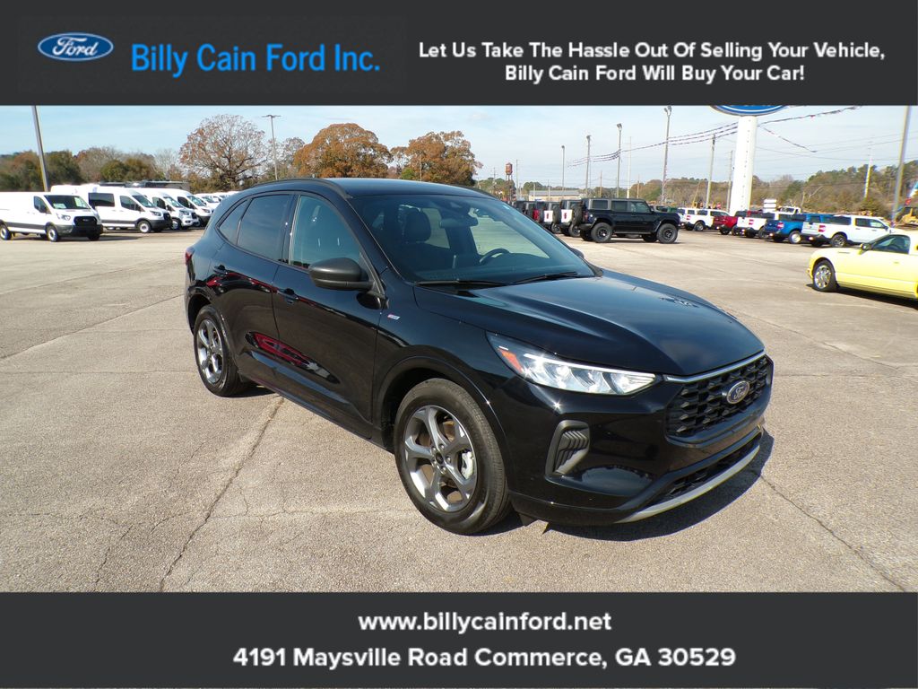 2024 Ford Escape ST-Line's photo