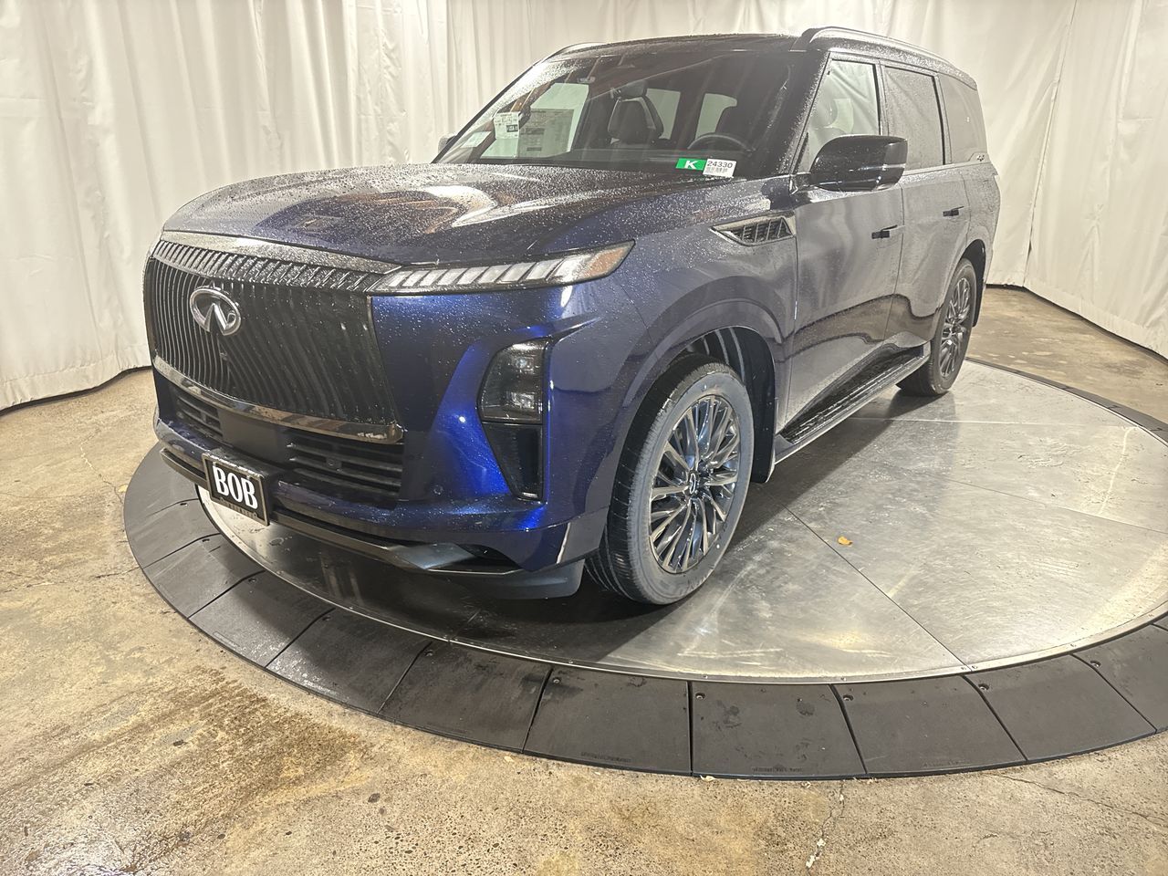 2026 INFINITI QX80 Autograph's photo