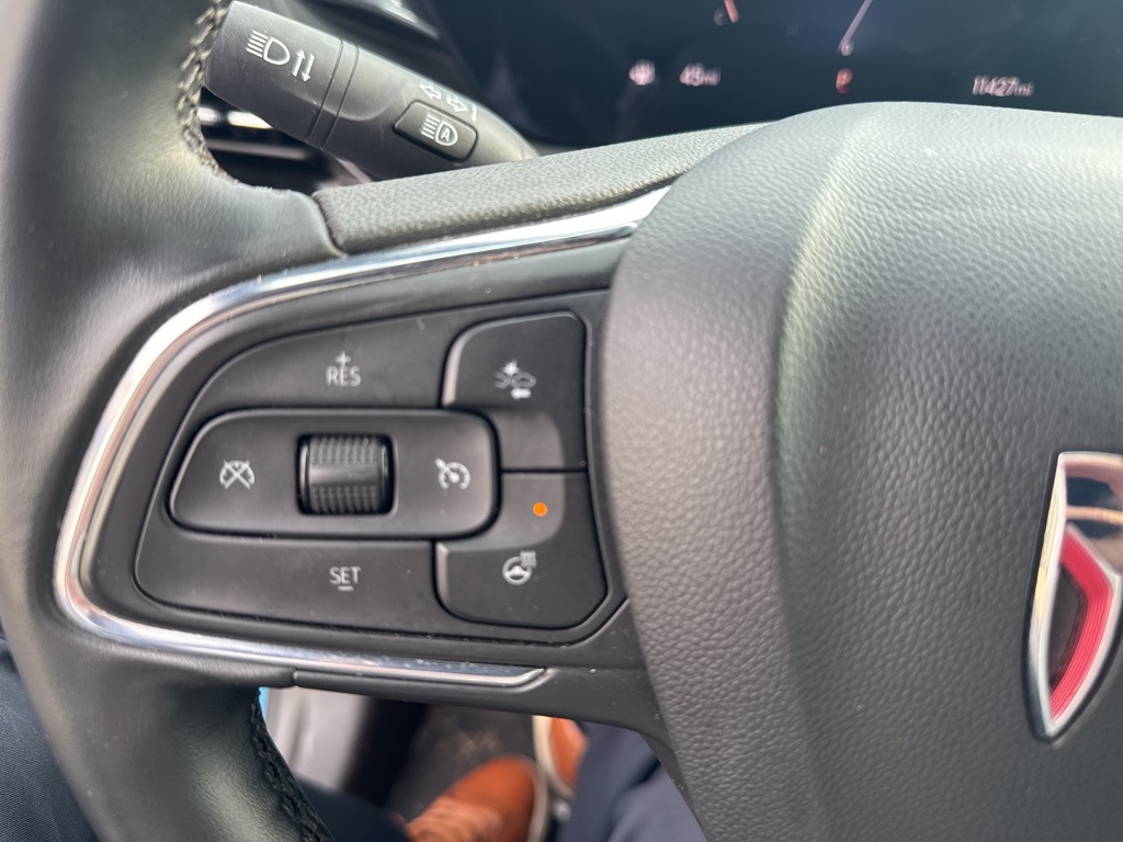 2025 Buick Envista ST photo 8