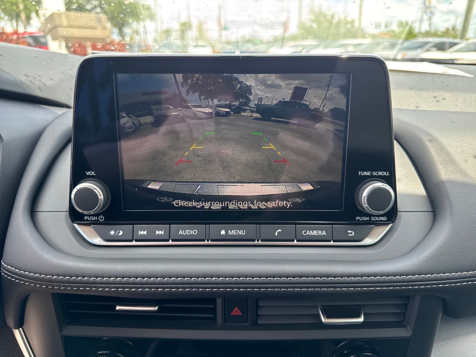 2026 Nissan Rogue SV photo 17