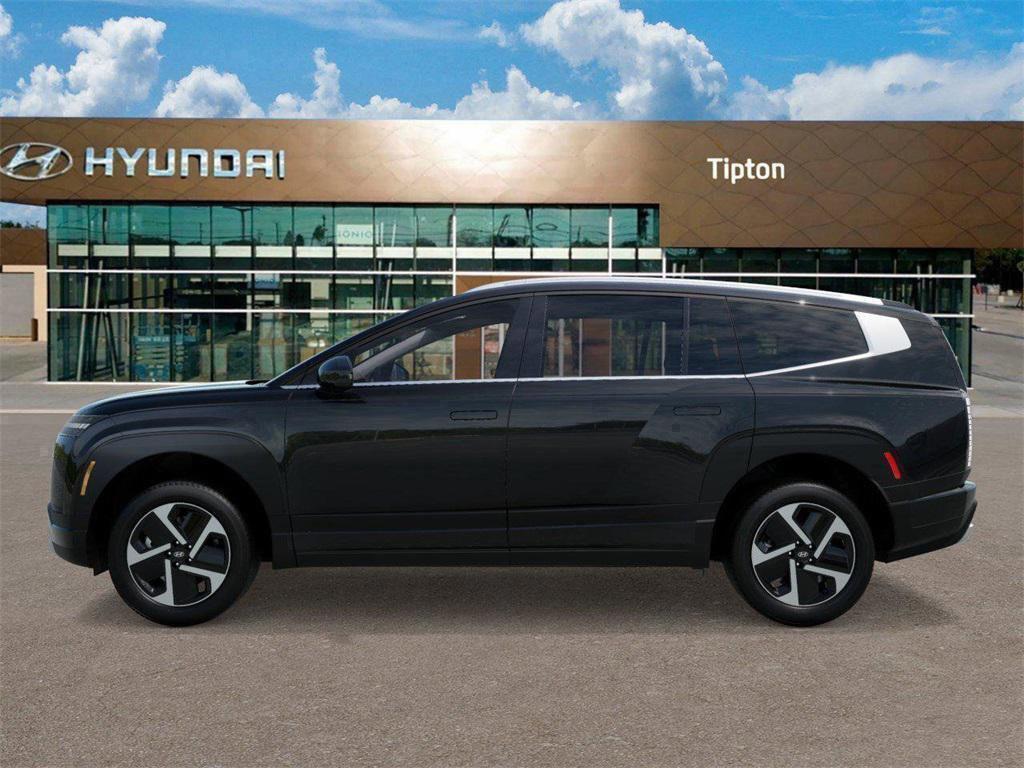 2026 Hyundai Ioniq SE photo 3