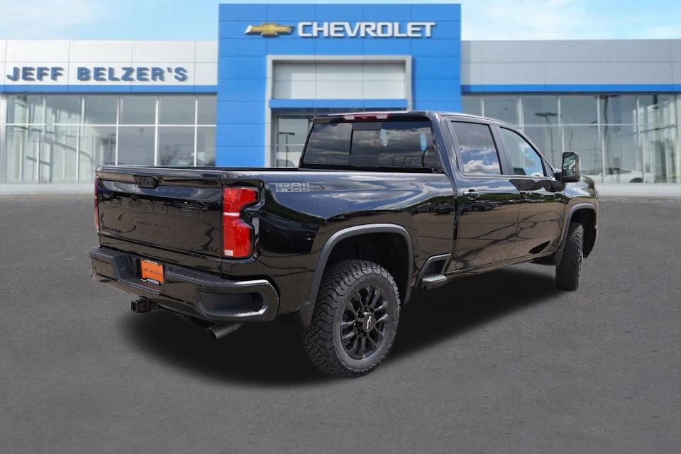 2025 Chevrolet Silverado 2500HD LT Trail Boss photo 3