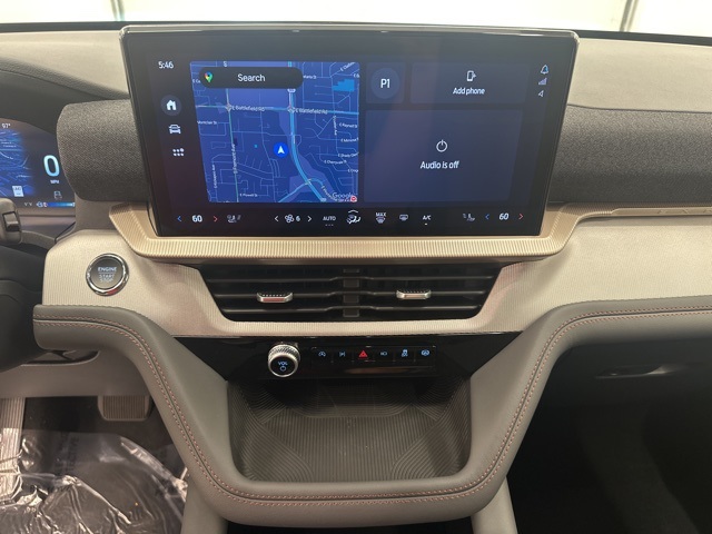 2025 Ford Explorer photo 15