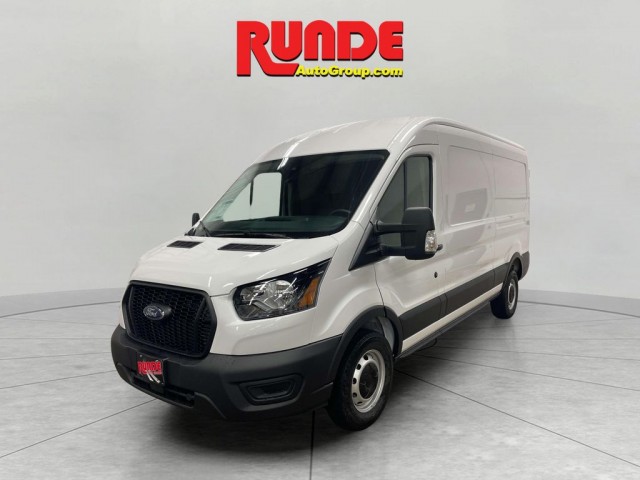 2025 Ford Transit Van Base's photo