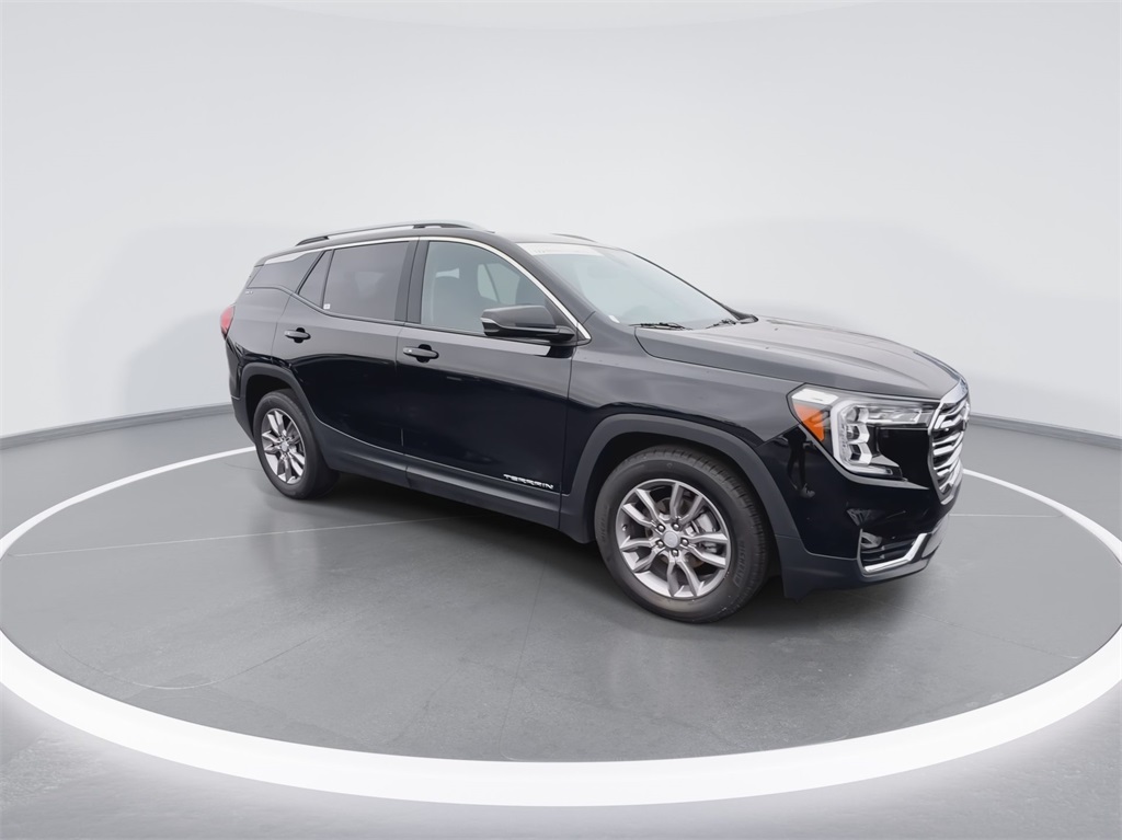 2023 Gmc Terrain SLT photo 2