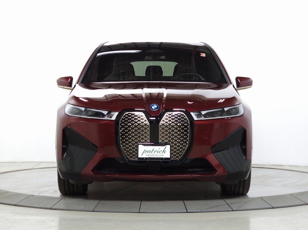 Used 2023 BMW iX Base with VIN WB523CF02PCM81981 for sale in Schaumburg, IL