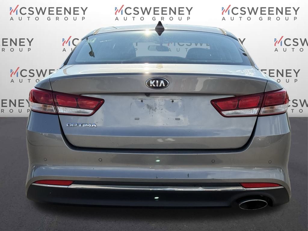 2018 Kia Optima LX photo 4