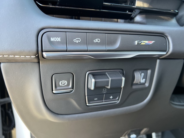 2024 Cadillac Escalade V-Series photo 35
