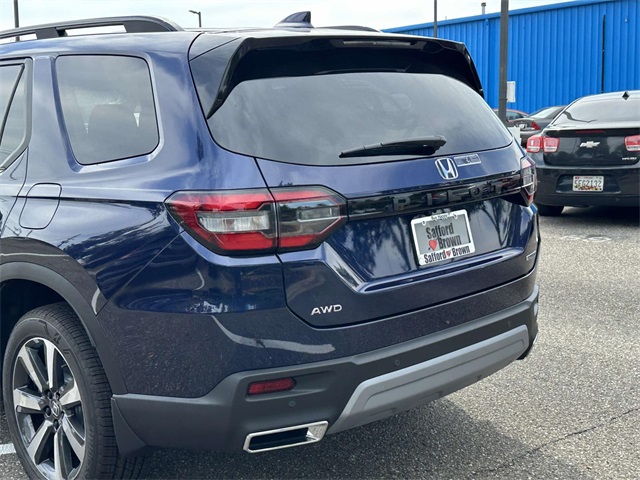 2025 Honda Pilot Touring photo 11