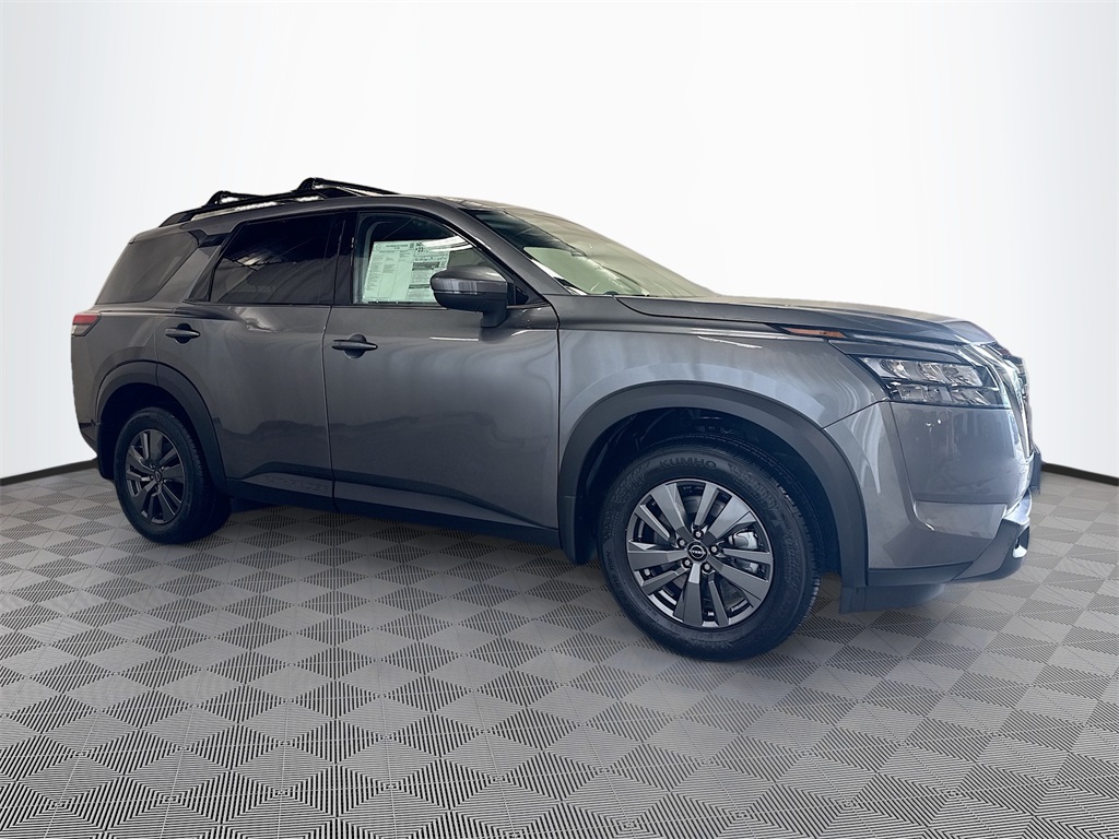 2025 Nissan Pathfinder SV photo 4