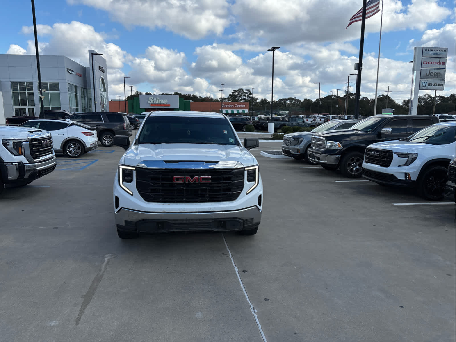 2022 Gmc Sierra 1500 Pro photo 3