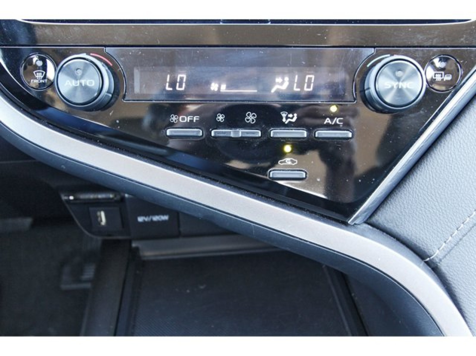 2024 Toyota Camry SE Silver at Turner Chevrolet