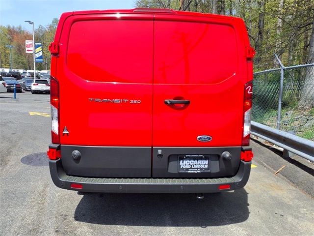 2025 Ford Transit photo 3