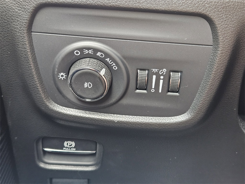 2024 Jeep Grand Cherokee L Summit photo 19