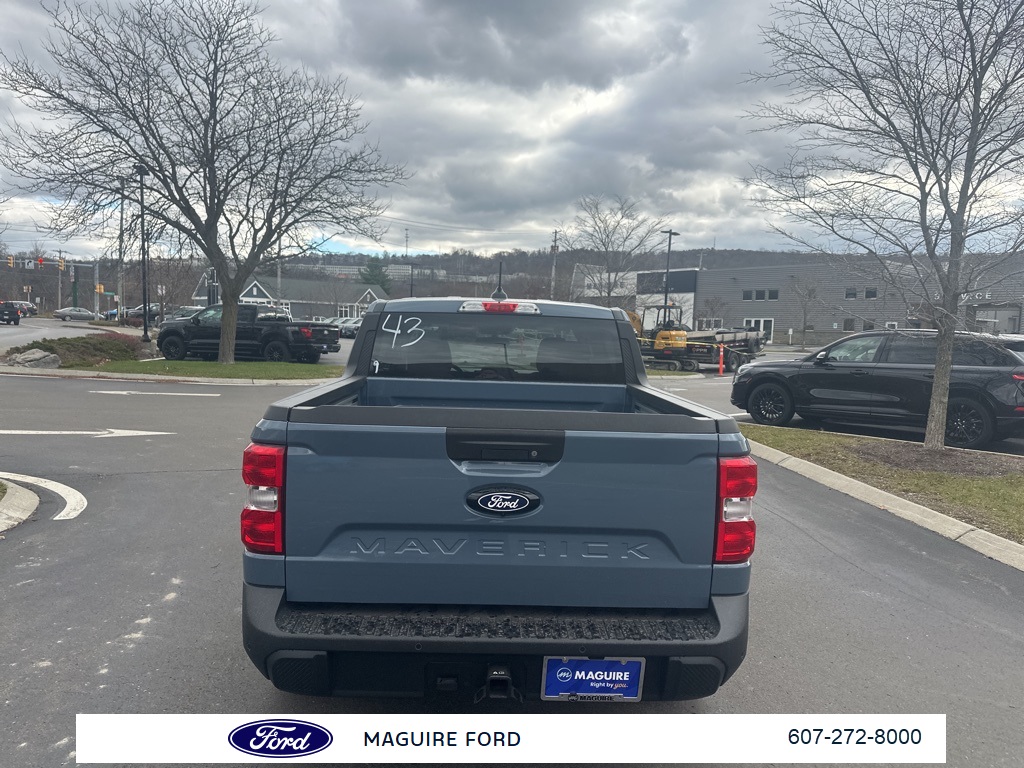 2025 Ford Maverick XLT photo 4