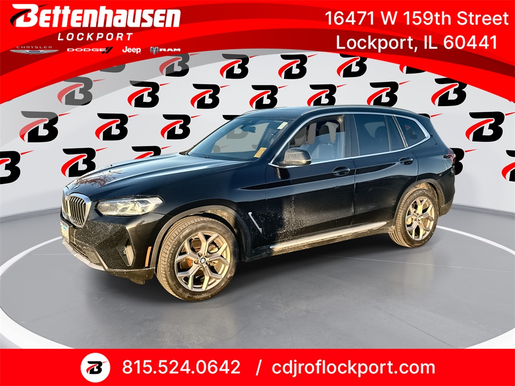 2022 BMW X3 30i's photo