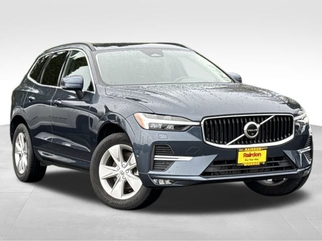 2022 Volvo XC60 Momentum