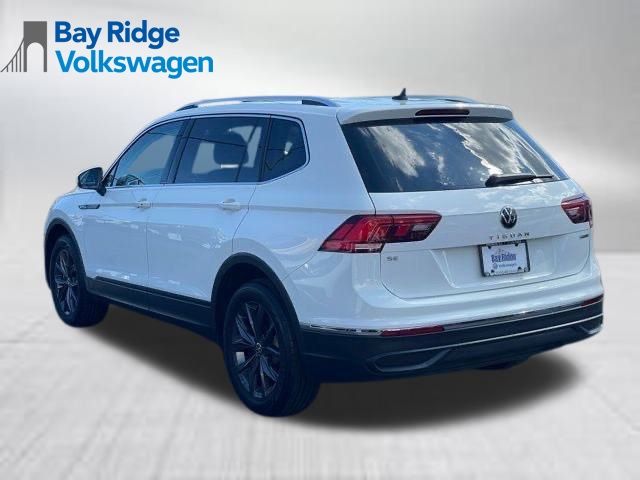 2022 Volkswagen Tiguan SE photo 4