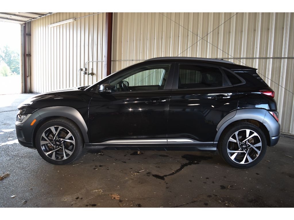 2022 Hyundai Kona Limited photo 4