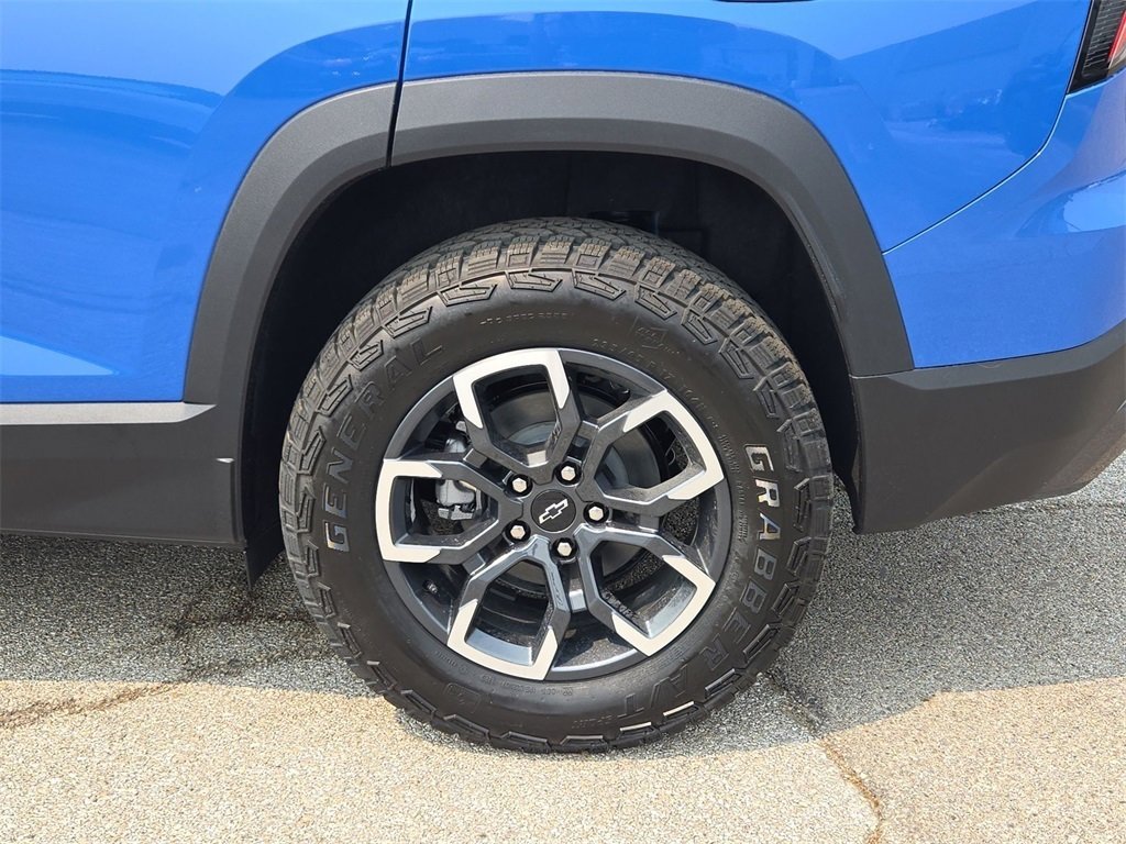 2026 Chevrolet Equinox ACTIV photo 35