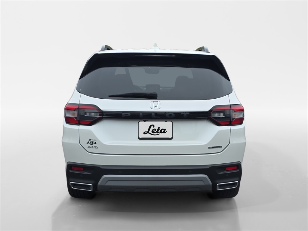 2023 Honda Pilot Touring photo 4
