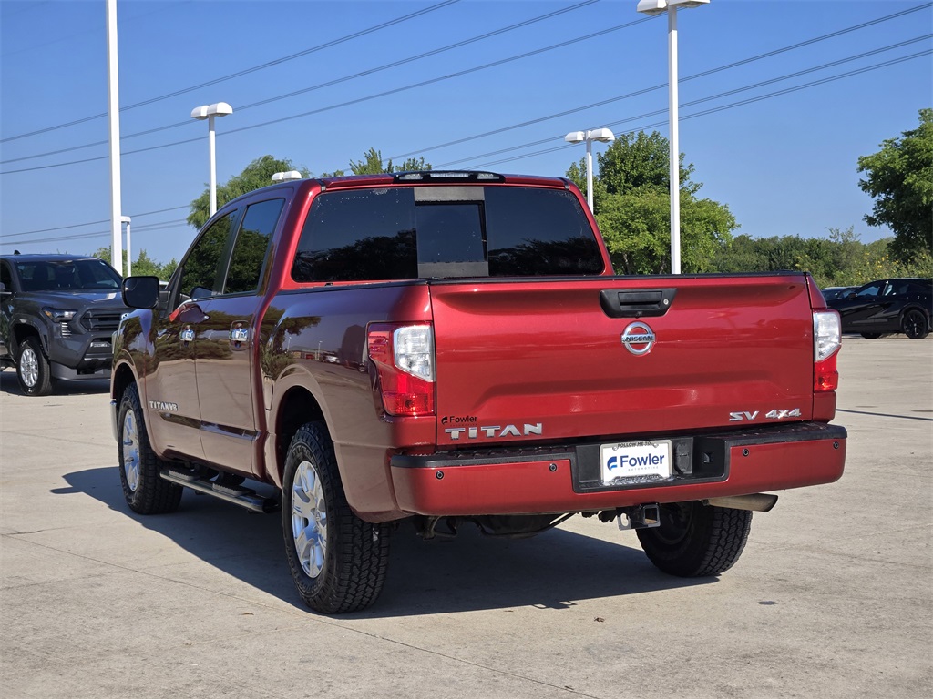 2018 Nissan Titan SV photo 4